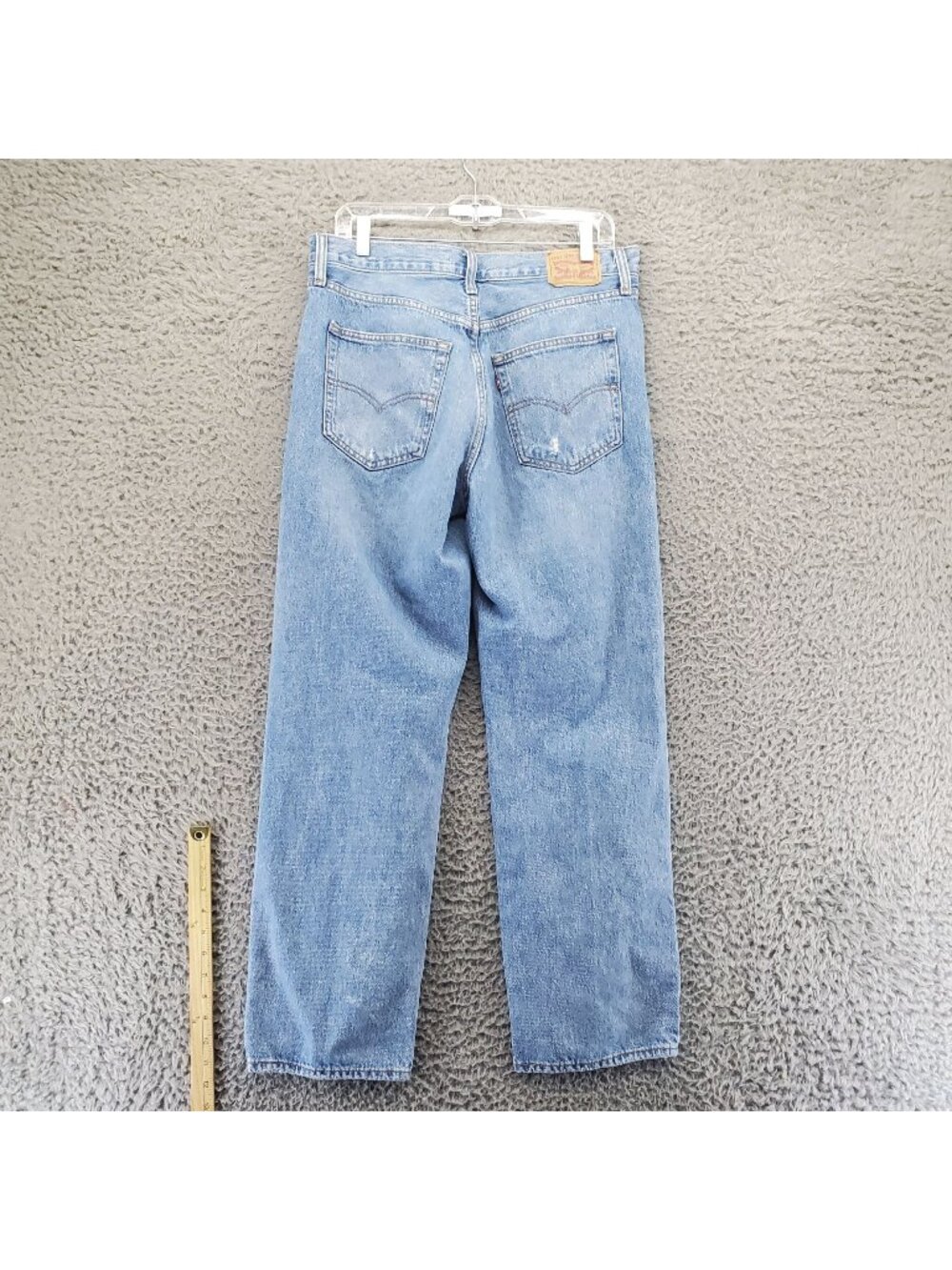 Levi's Jeans Womens Size 30 Light Blue 94 Baggy Distressed *Read*